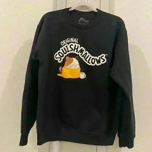 Squishmallows Cam the Cat Juniors Black
Oversized Sweatshirt-Sz M in EUC - Picture 4 of 7